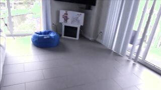 Milf mami cunija telelőve