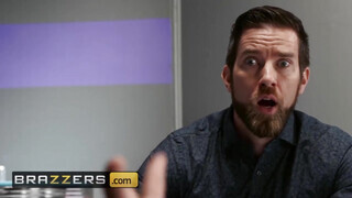 Brazzers - Cali Carter a méretes cickós tinédzser