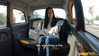 Fake Taxi - Alyssa Bounty ánuszba kurelva