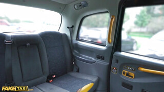 Fake Taxi - Rubi Rico a forró vérű latina bige