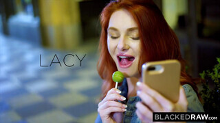 BlackedRaw - Lacy Lennon szereti a termetes falloszt