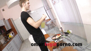 Legalporno - Diana kettő bájdorongot kap