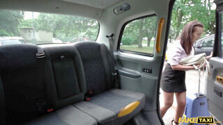 Fake Taxi  - Gigantikus csöcsű zsenge pipi megkefélve