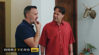 Brazzers - Janice Griffith a szomszéd ürgével kupakol