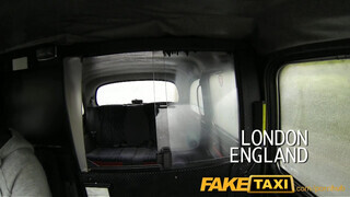 FakeTaxi - vörös rövid hajú szuka szúk cuncija