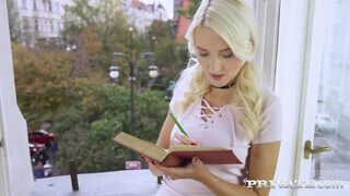 Private com - Helena Moeller popó lyukba is imádja