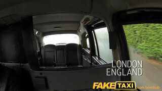 FakeTaxi - gigantikus cickós világos szőke cuni