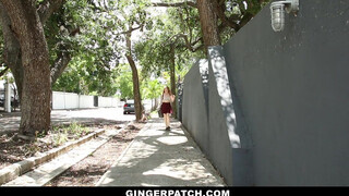 GingerPatch - szépséges pici vörös csajszika és a szomszédja