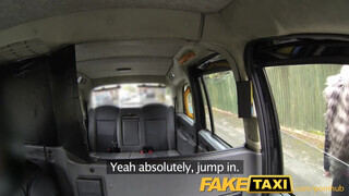 FakeTaxi - finn világos szőke csajszika kalandra vágyik