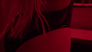 SecretCrush4K - Goth gádzsi popsi maszturbálása