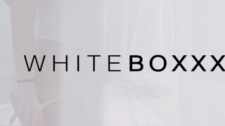 WhiteBoxxx - Alyssia Kent hatlmas mellű román céda