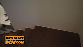 POV - Shalina Devine a szenvedélyes román milf