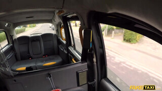 Fake Taxi - Rae Lil a perverz tinédzser csaj