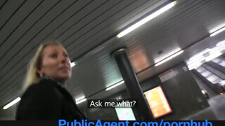PublicAgent - szep kannás pipi keményen megdöngetve