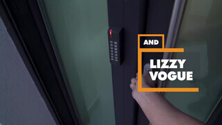 POV - Három tinédzser csajszi megosztja a bájdorongot