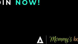 MOMMY'S BOY - Sophia West a bombázó világos szőke milf