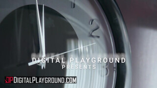 DigitalPlayground - Kira Noir a vonzó félvér szuka