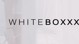 WHITEBOXXX - Nikki Hill lyuka megdöngetve