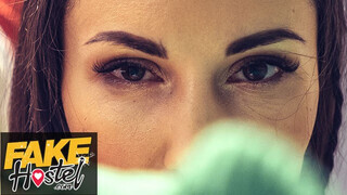 Fake Hostel HD - Lilu Moon a csinos orosz lány