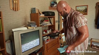 Redneck John – Szexy argentin sikít az élvezettől