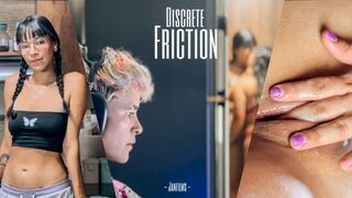 Asmr ízletes ujjak! barinők falják egymást csókokkal és kefélik egymást a szorgalmas szomszédjukkal