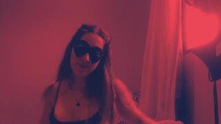 Fiatal cosplay pipi masztizik a tanár segítségével 2. rész
